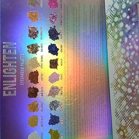 20 Bold Shades The Enlighten Eyeshadow Palette IBY Beauty - Picture 5 of 15